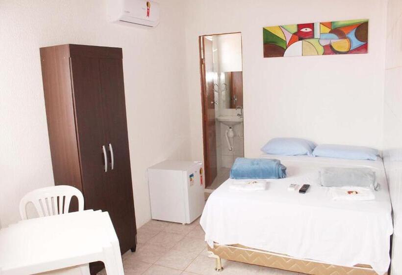 Lakosztály, Pousada Farol Da Praia