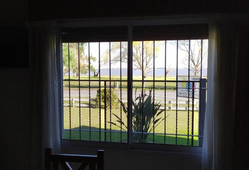 Standardzimmer mit Seeblick, Punta Colores