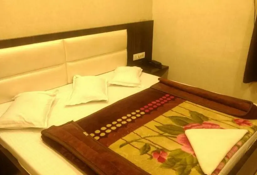 Chambre Deluxe, Ashiyana Inn