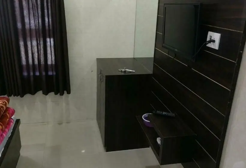 Chambre Deluxe, Ashiyana Inn