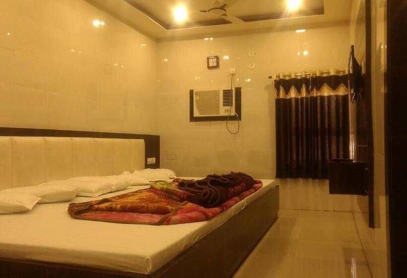 Chambre Familiale Deluxe, Ashiyana Inn