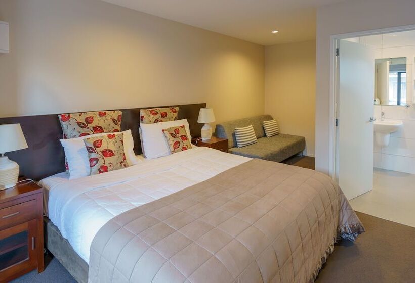 סטודיו דלוקס, Apartments 118