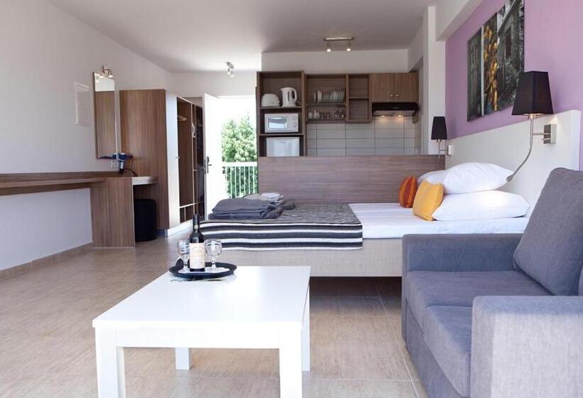 수피리어 스튜디오, Sunprime Ayia Napa Suites Adults Only