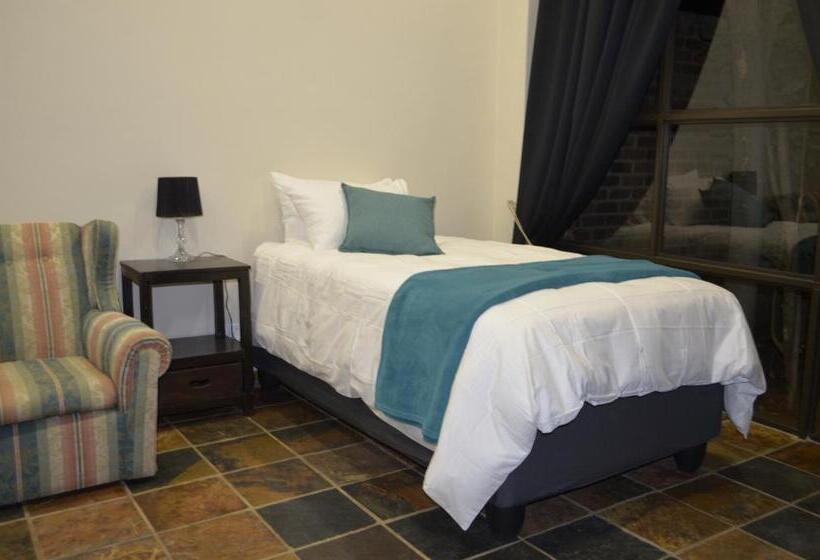 Chalet met 1 Slaapkamer, Birrea Guest House