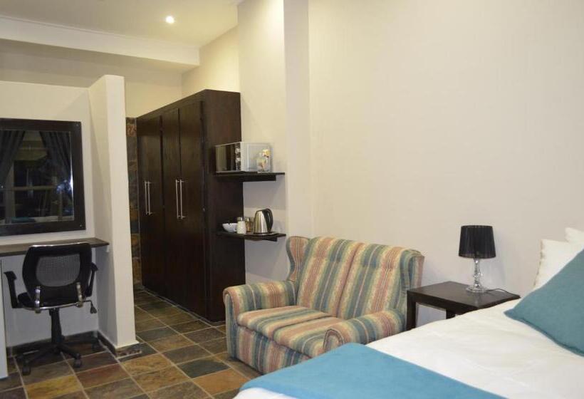 Chalet met 1 Slaapkamer, Birrea Guest House