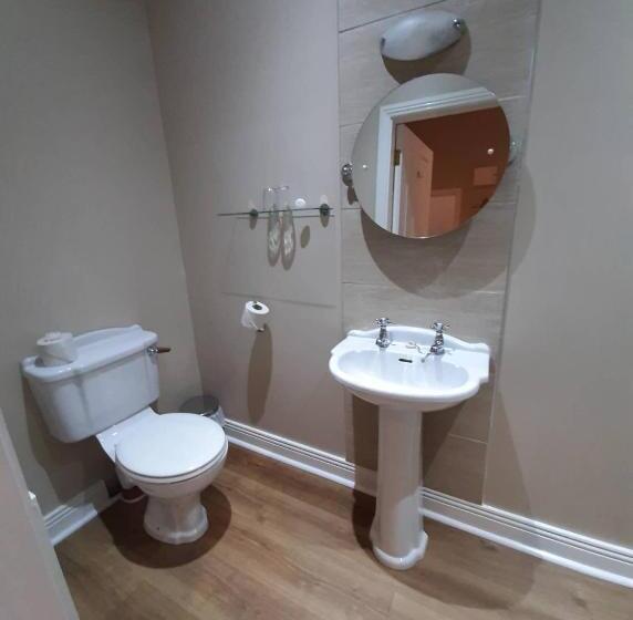 Номер Deluxe Одноместный, Jbs Bar & Guest Accommodation