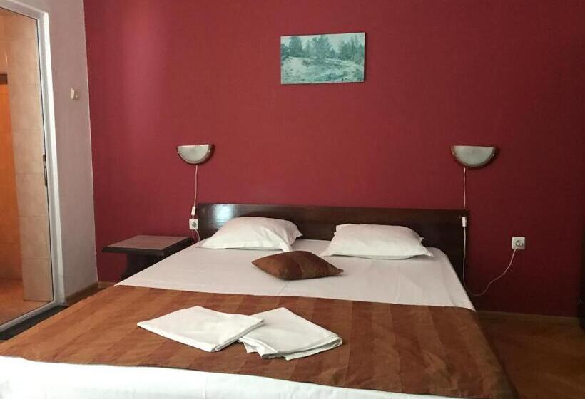 اتاق استاندارد, Kavakka