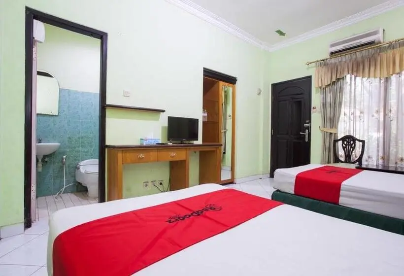 スタンダードルーム, Reddoorz Near Juanda International Airport
