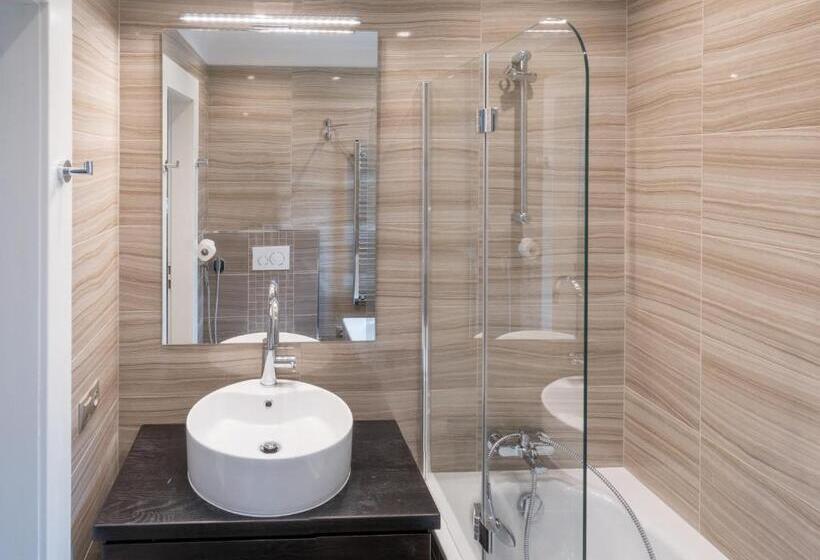 آپارتمان 2 خوابه, Mordecai Twelve Apartments By Prague Residences