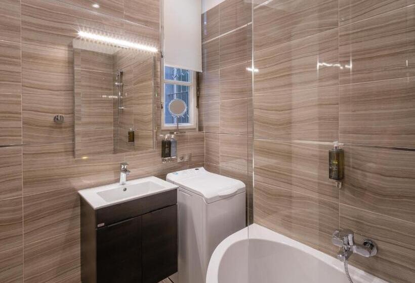 Apartamento 1 Dormitório, Mordecai Twelve Apartments By Prague Residences