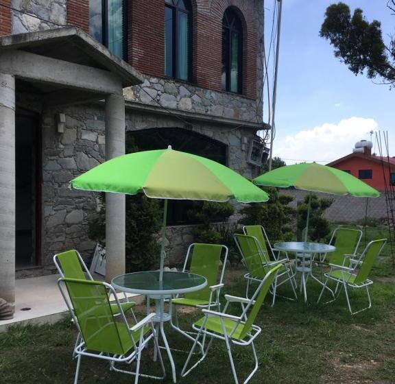 חדר דלוקס, Coatlicue