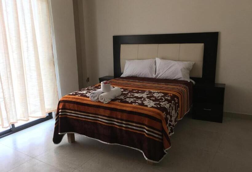 חדר סטנדרט עם טרסה, Coatlicue