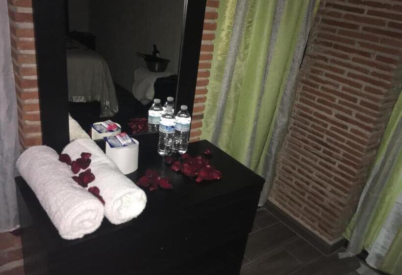 Standard room with outdoor bath, Coatlicue