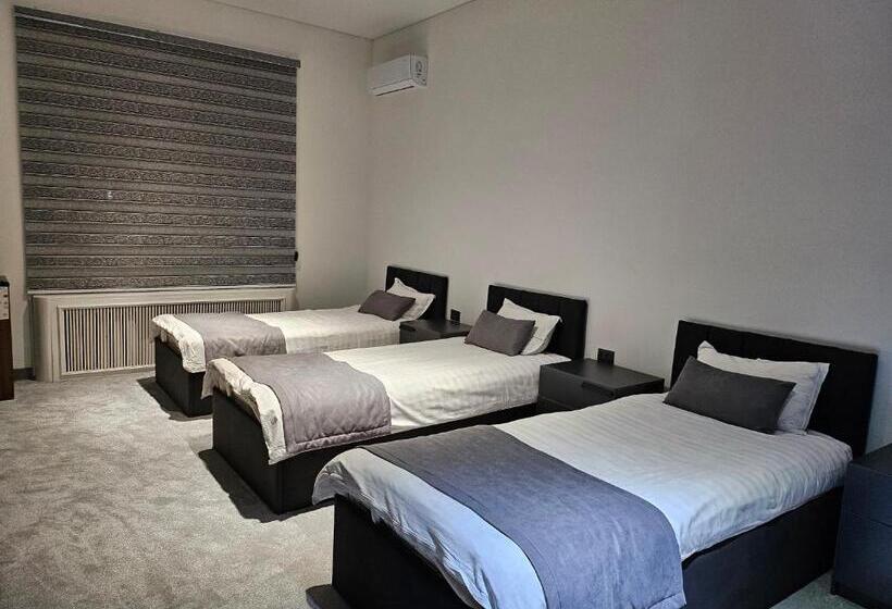 غرفة قياسية ثلاثية حمام مشترك, Guest House Rohat Lux