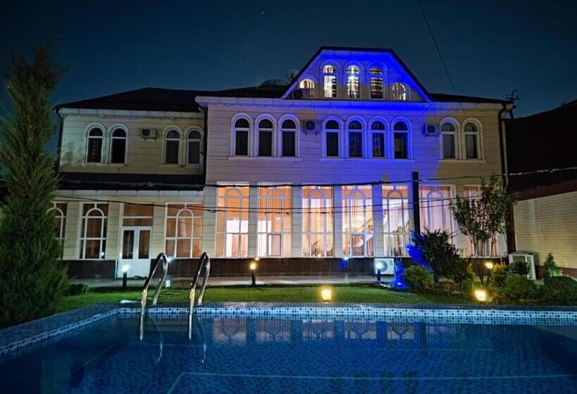 غرفة ديلوكس ثلاثية, Guest House Rohat Lux