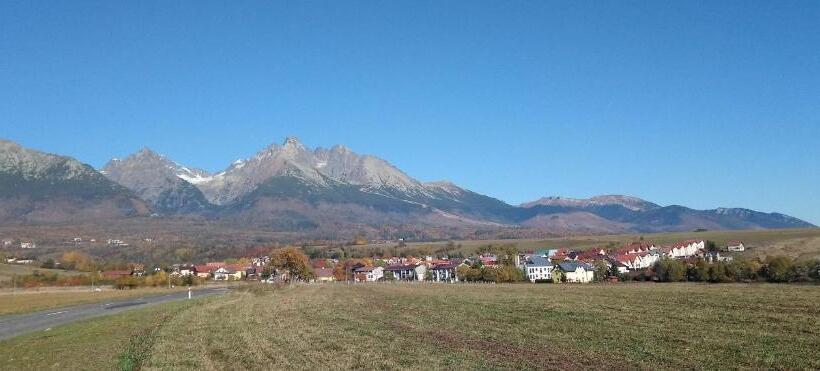חדר סטנדרט לשלושה עם חדר אמבטיה משוף, Lucky Cat