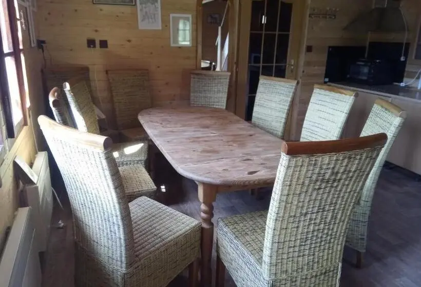 Suite com Terraço, Chata Restart
