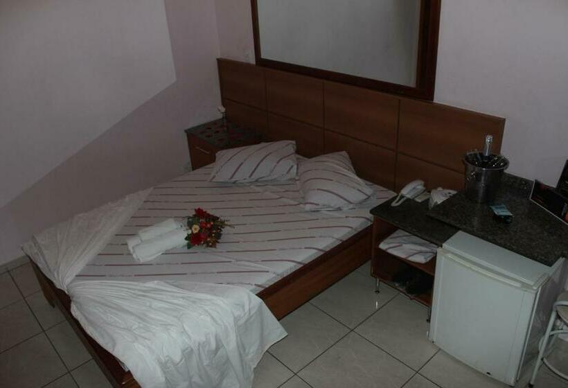 Номер Deluxe, Motel Paradise