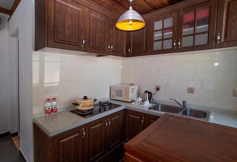 キングサイドベッドのスタンダードワンルーム, Dong Li Guest House