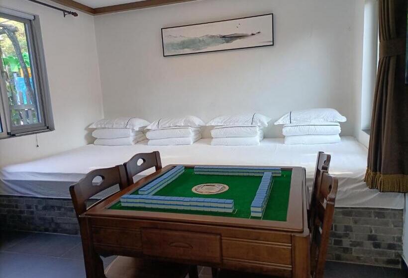 キングサイドベッドのスタンダードワンルーム, Dong Li Guest House