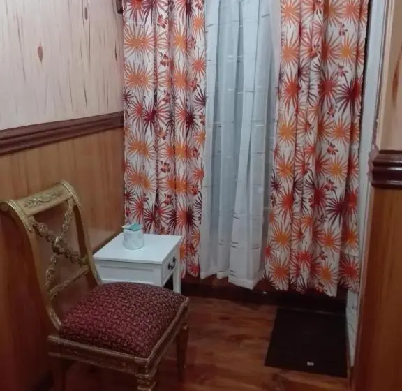 Vuode Makuusalissa, Koreen Guest House