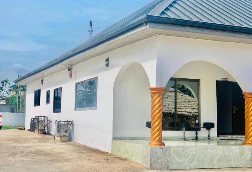 豪华家庭房间, Nana's Holiday Let