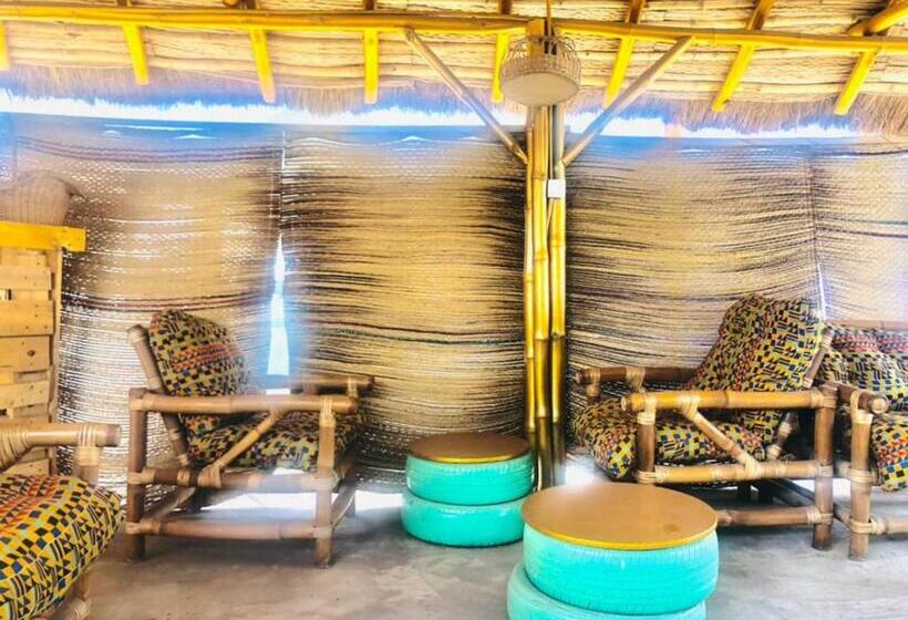 带大床的标准间, Nana's Holiday Let