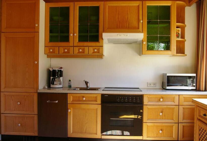 ２ベッドルームアパートメント, Appartementhaus Sennhüttn