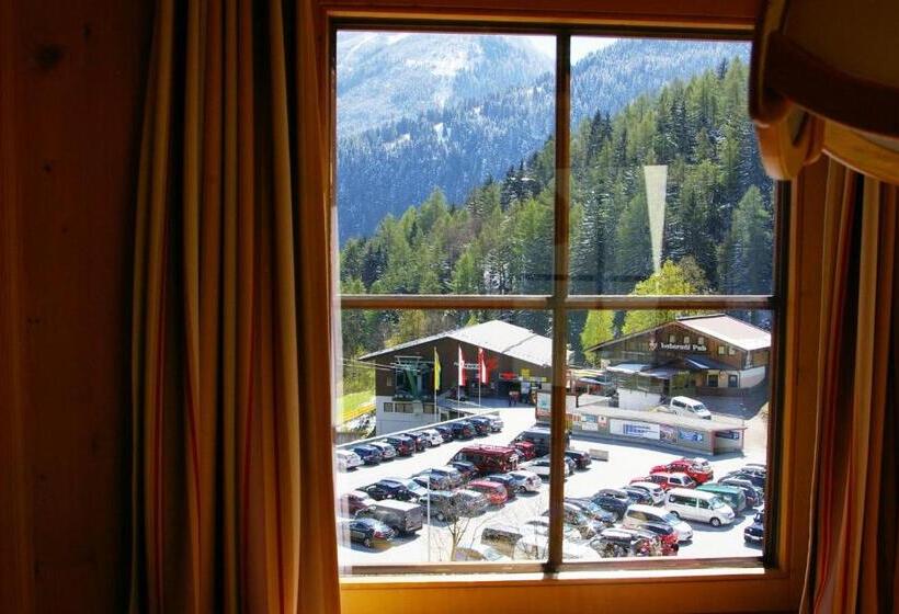 ２ベッドルームアパートメント, Appartementhaus Sennhüttn