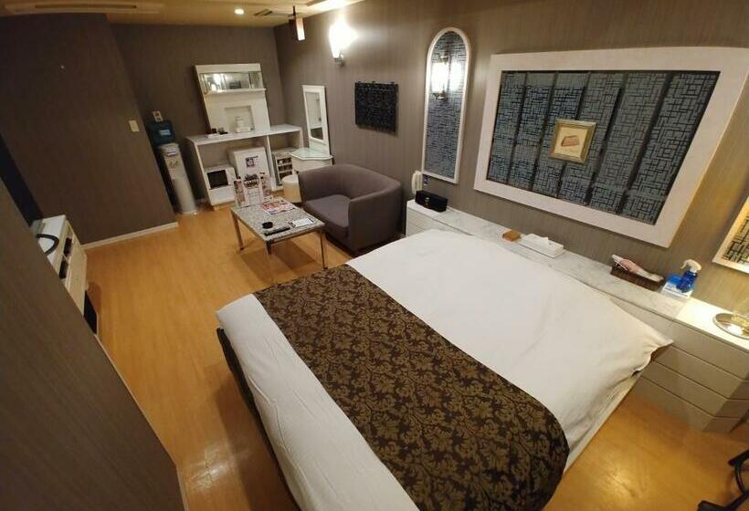 스탠다드 룸, Allure