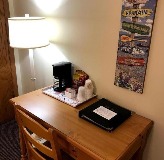 غرفة قياسية سرير كينج, Bay Breeze Resort