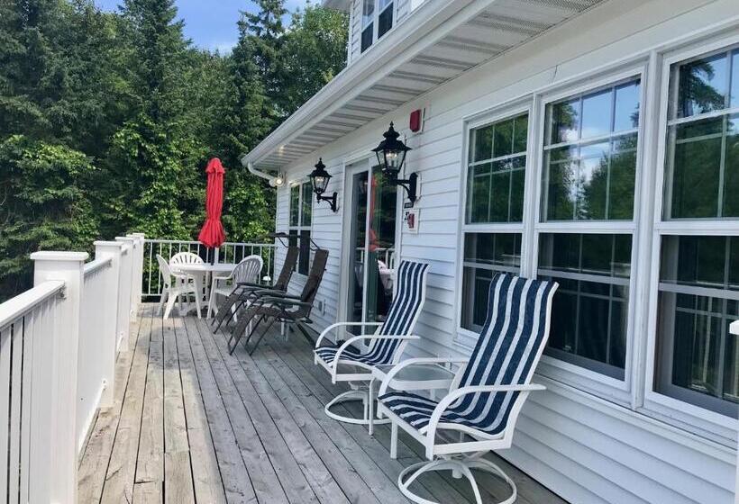 디럭스 테라스 룸 바다 전망, Bay Breeze Resort