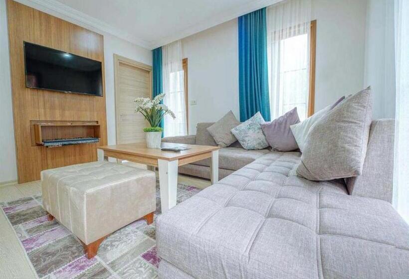 דירת חדר דלוקס, Nehir Suite