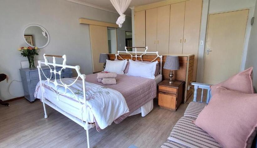 Номер Deluxe Вид на Море, 14 Penguin Place, Melkbosstrand