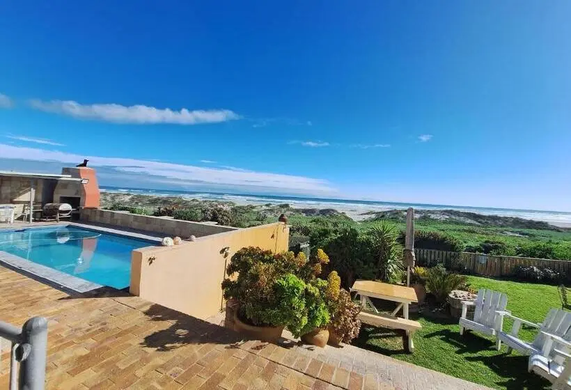 オーシャンビューのデラックストリプルルーム, 14 Penguin Place, Melkbosstrand