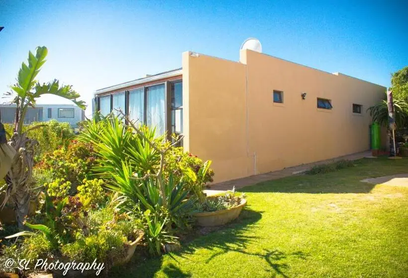 ２ベッドルームハウス, 14 Penguin Place, Melkbosstrand