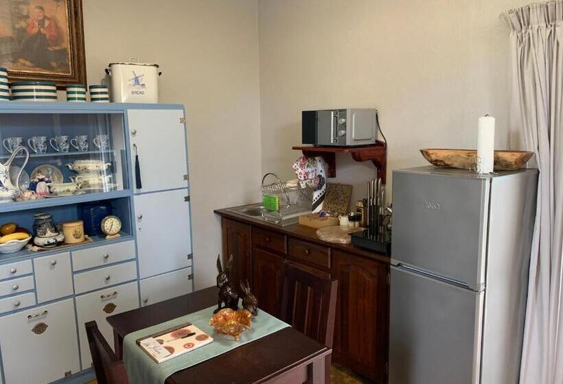 غرفة ديلوكس, Jelani Guest House