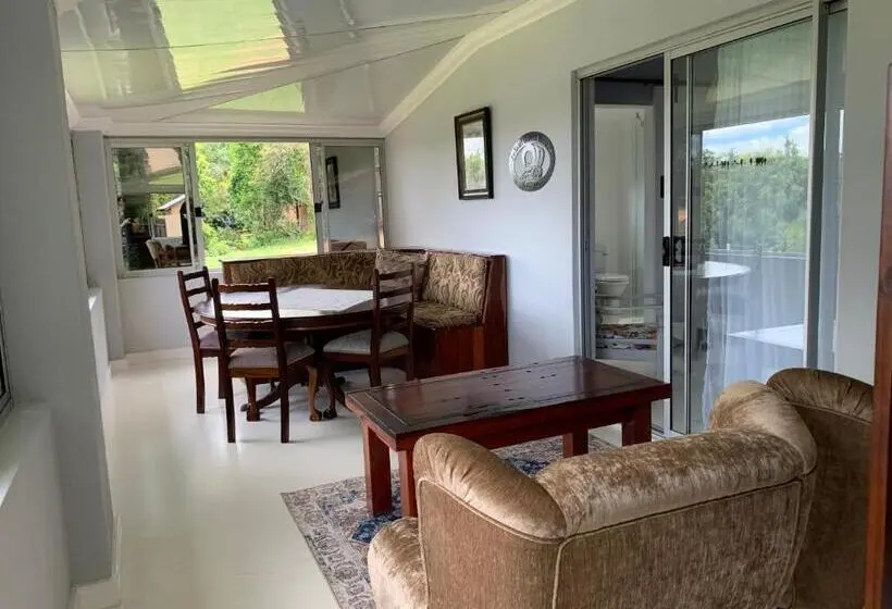 Standard-huone, Jelani Guest House