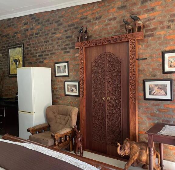 غرفة قياسية سرير كينج, Jelani Guest House