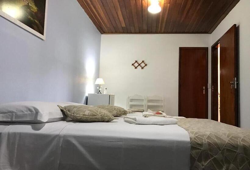 Четырехместный Номер Стандарт, Pousadinha Da Praça