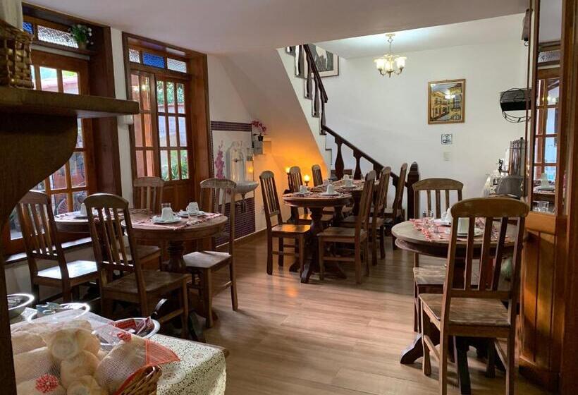 Номер Стандарт, Pousadinha Da Praça