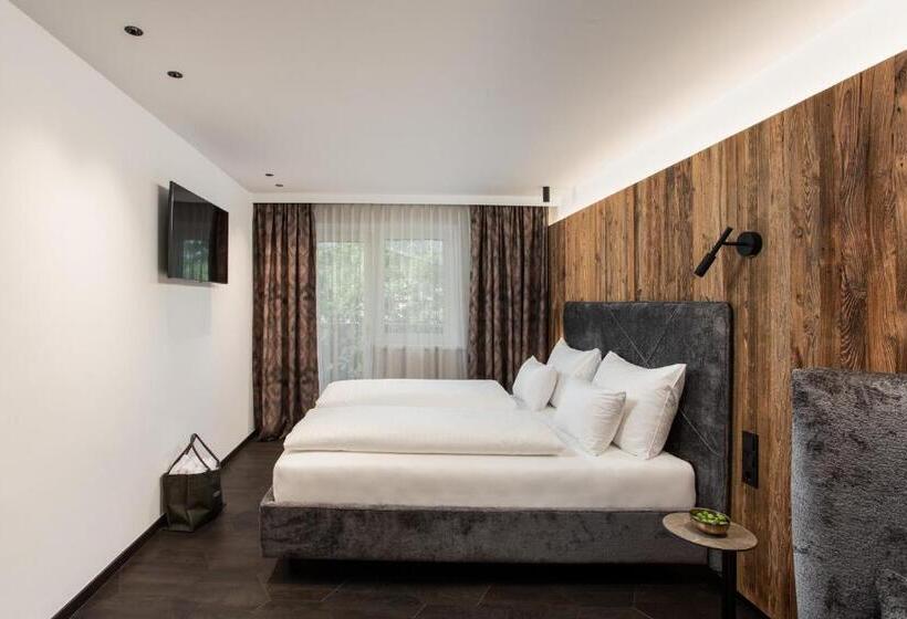 اتاق استاندارد با بالکن, Gappmaier