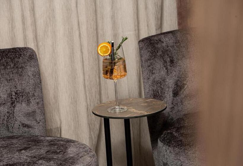 اتاق خانوادگی, Gappmaier