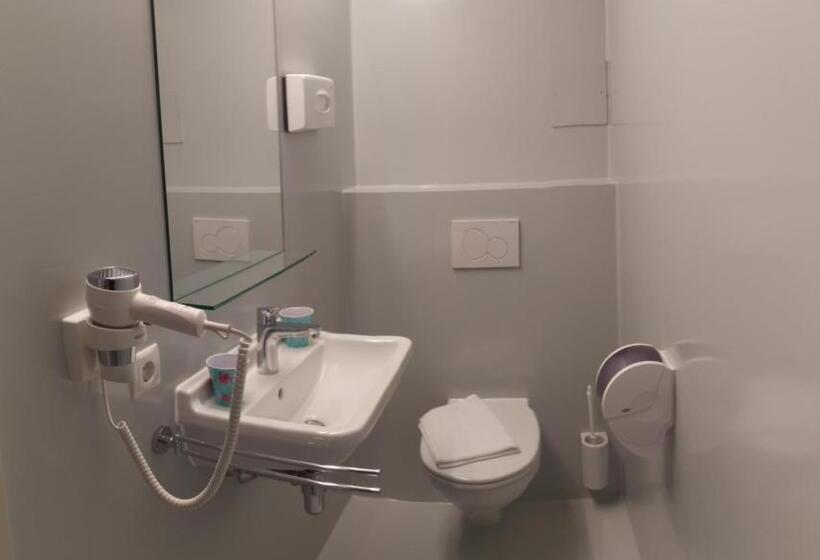 스탠다드 룸, Landgasthof Hirschen