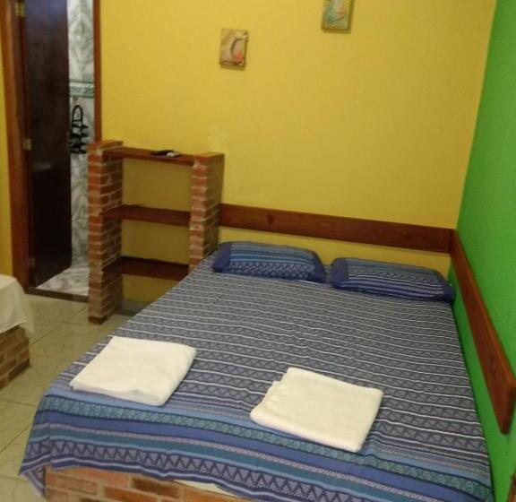 Трехместный Номер Комфорт, Pousada Tony Montana