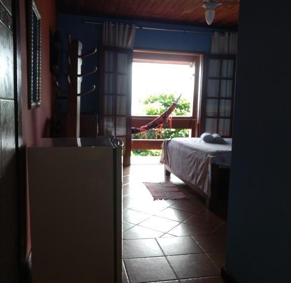 Люкс Вид на Море, Pousada Tony Montana