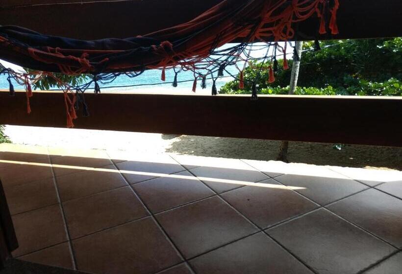 Люкс Вид на Море, Pousada Tony Montana