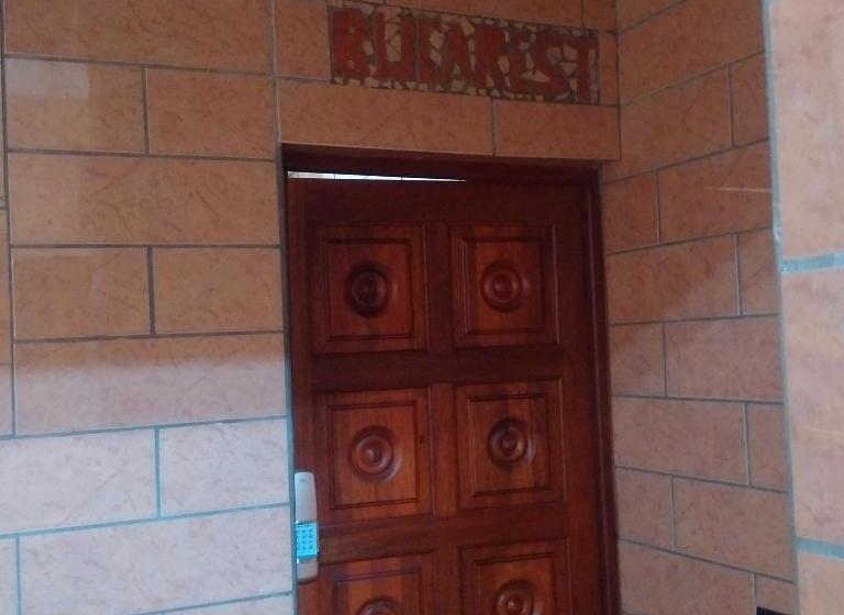 اتاق لوکس, Villa Pistaches