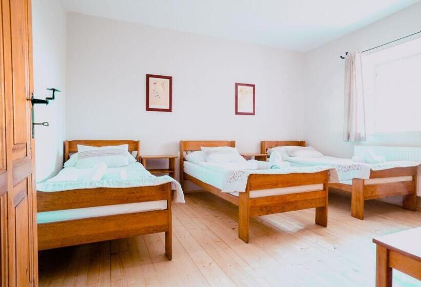 Familjerum, Penzion Dvorce