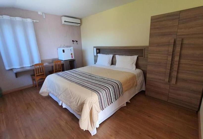 キングサイズベッドのスイートルーム, Pousada In Garden